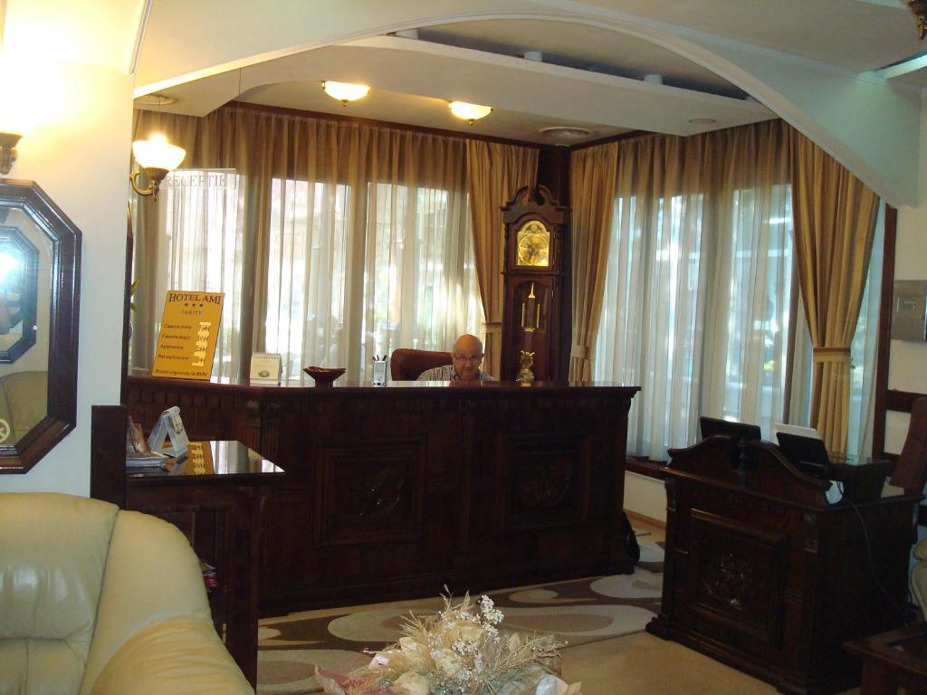 Hotel Ami Băile Felix Esterno foto