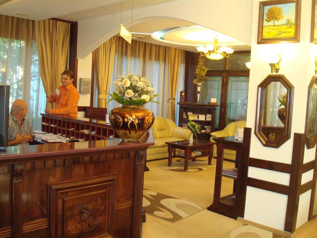 Hotel Ami Băile Felix Esterno foto